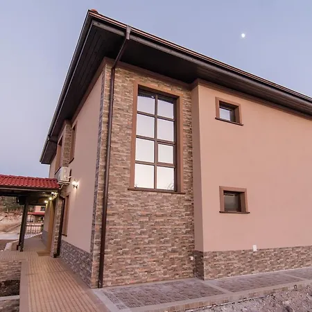 Villa Mineral Village